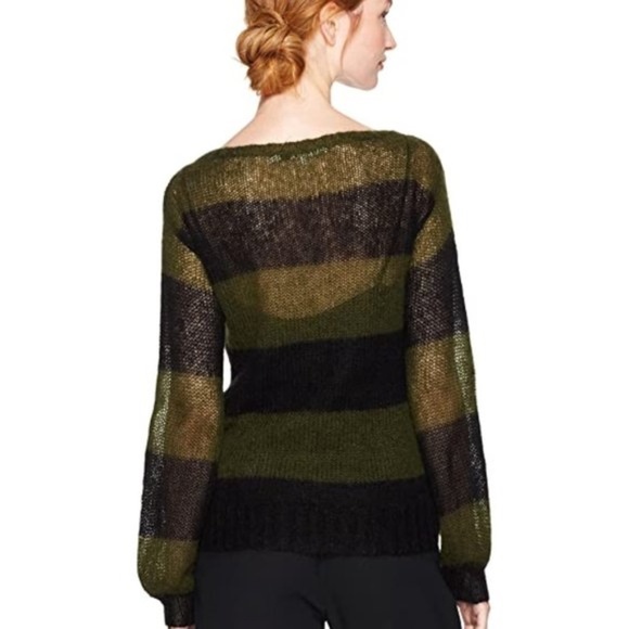 Pam & Gela Women's Wavy Stripe Sweater - Picture 4 of 5